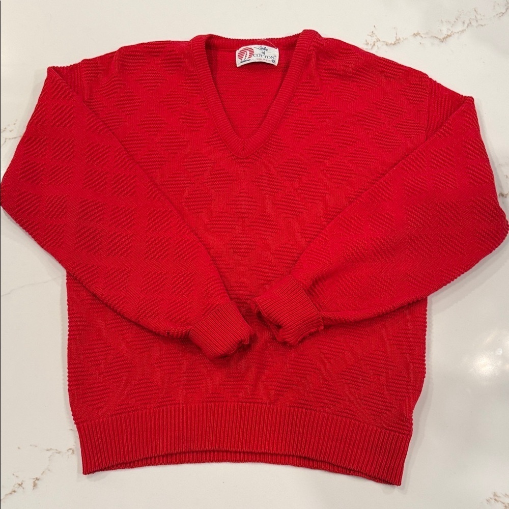 Vintage Isle of Cotton Red Textured V-Neck Sweater | Made in USA | Small